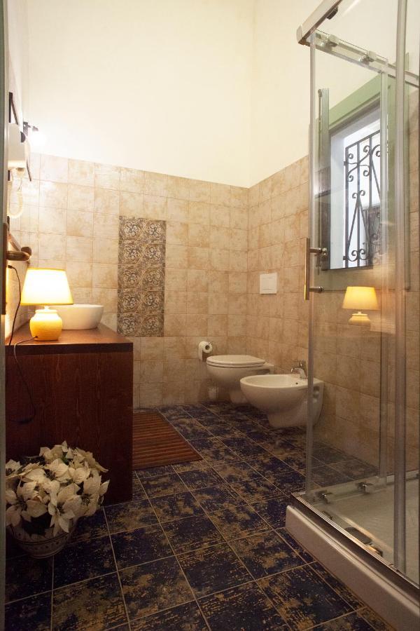 Case Vacanze "Residenze Trapanesi" Trapani Luaran gambar